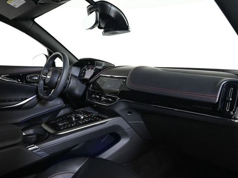 New 2026 Aston Martin DBX S image 14