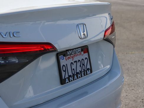 Used 2024 Honda Civic Sport image 10