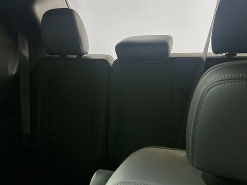 Used 2025 Buick Enclave Preferred image 29