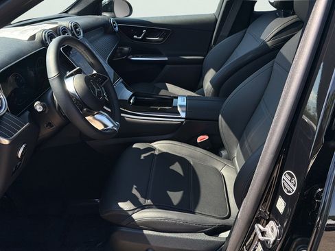 Certified 2026 Mercedes-Benz GLC 300 4MATIC image 19
