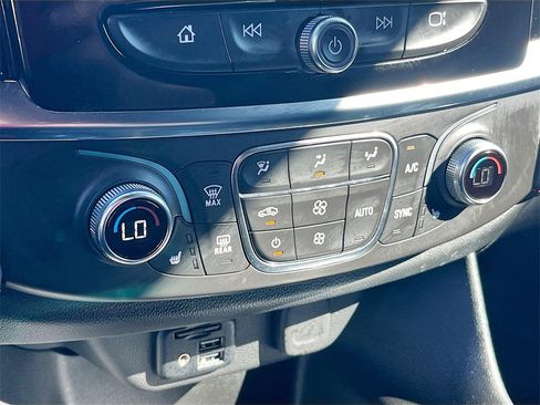 Used 2023 Chevrolet Traverse RS w/ LPO, Floor Liner Package image 16