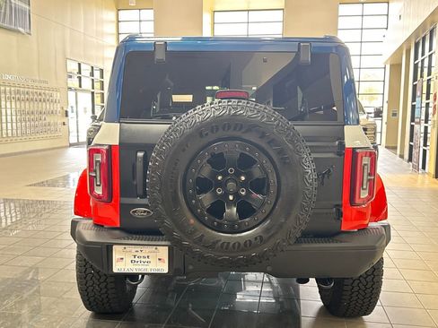 Used 2025 Ford Bronco Stroppe Edition AWD/4WD image 6