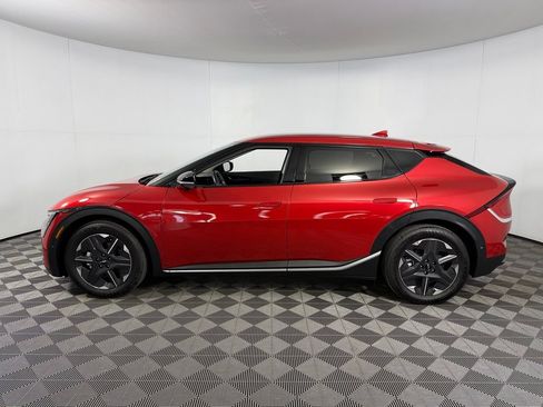 Used 2025 Kia EV6 Light w/ Light LR Technology Package RWD image 11