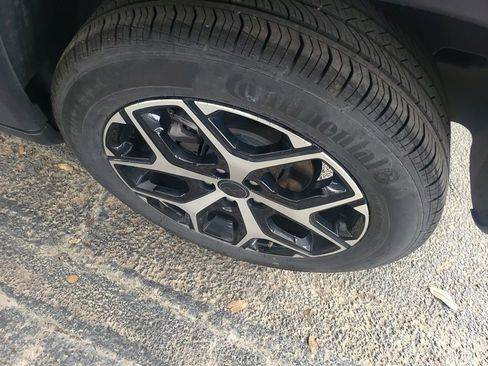 Used 2025 Jeep Compass Limited image 6