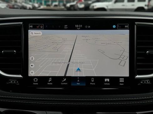 New 2026 Chrysler Pacifica Limited w/ Uconnect Theater Family Group image 40