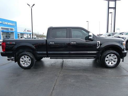 Used 2021 Ford F350 Platinum image 4
