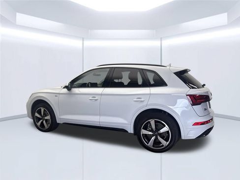 Used 2023 Audi Q5 2.0T Premium Plus w/ Premium Plus Package AWD/4WD image 4
