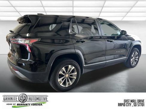 Used 2026 Chevrolet Equinox LT w/ Convenience Package II AWD/4WD image 6