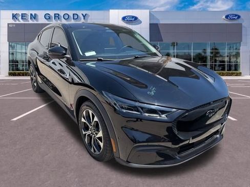 Used 2024 Ford Mustang Mach-E Select RWD image 35