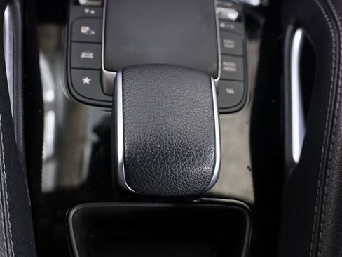 Used 2024 Mercedes-Benz GLE 350 4MATIC w/ AMG Line Exterior image 21