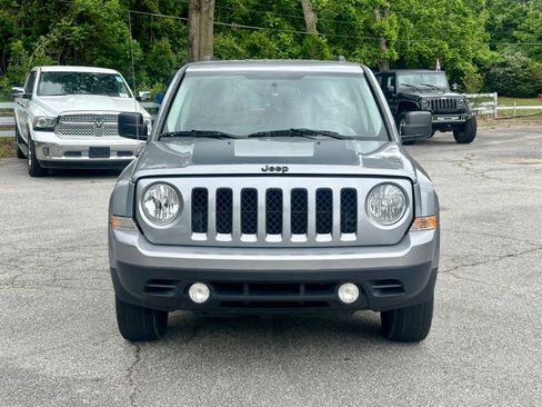 Used 2016 Jeep Patriot Sport FWD image 2