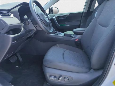 New 2025 Toyota RAV4 XLE image 18