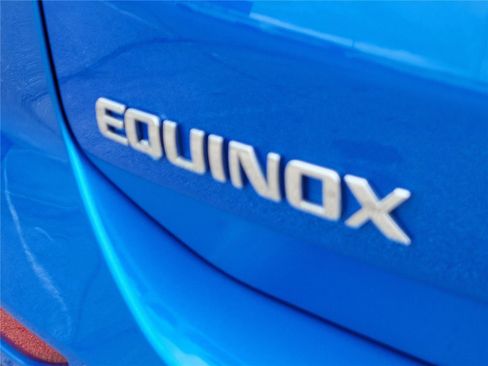 Used 2024 Chevrolet Equinox LT w/ LPO, Floor Liner Package FWD image 8