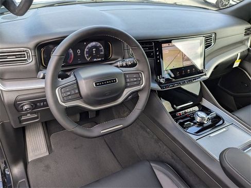 New 2025 Jeep Wagoneer Series II image 17