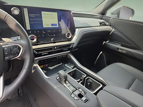 Used 2024 Lexus TX 350 AWD image 14