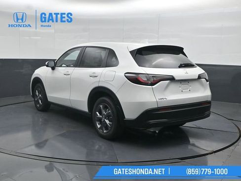 New 2026 Honda HR-V LX image 8