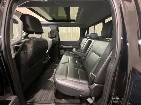 Used 2022 Ford F150 Lariat w/ Equipment Group 502A High AWD/4WD image 11