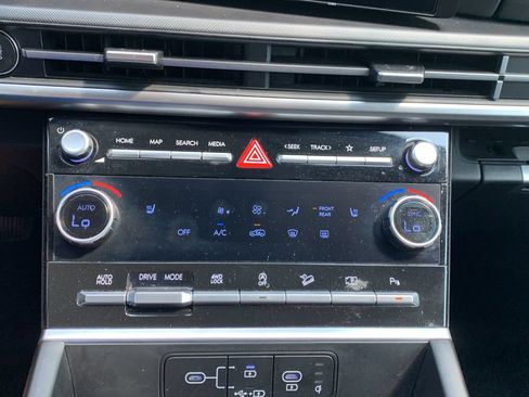 Certified 2024 Hyundai Santa Fe SEL AWD/4WD image 28