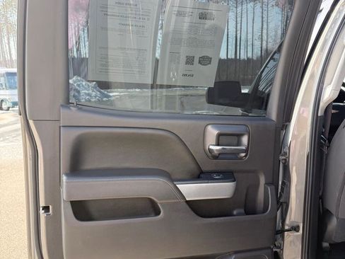 Used 2017 Chevrolet Silverado 1500 LT image 16