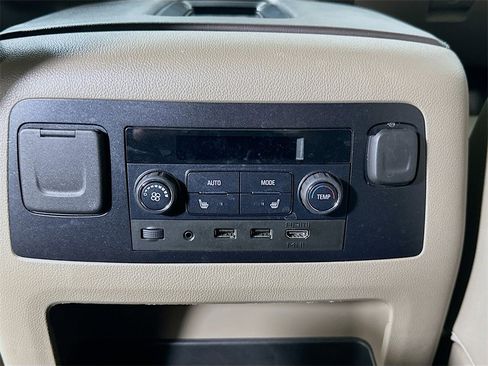 Used 2020 Chevrolet Tahoe Premier image 32