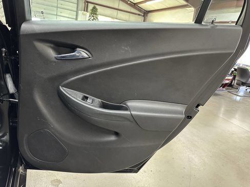 Used 2017 Chevrolet Volt Premier w/ Driver Confidence II Package image 14