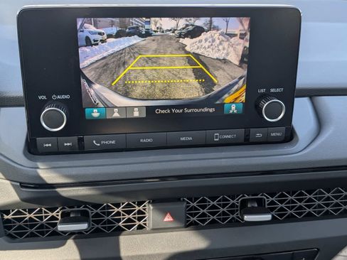 Certified 2025 Honda Accord SE image 27