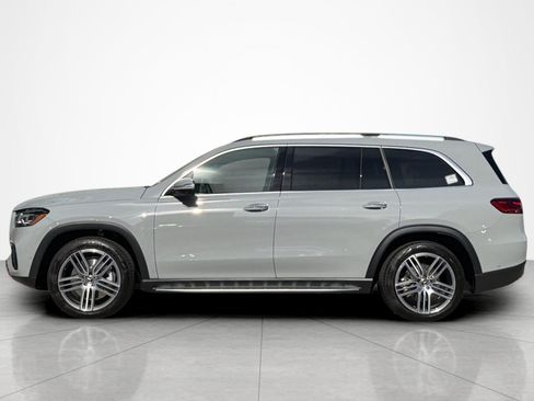 New 2026 Mercedes-Benz GLS 450 4MATIC image 2