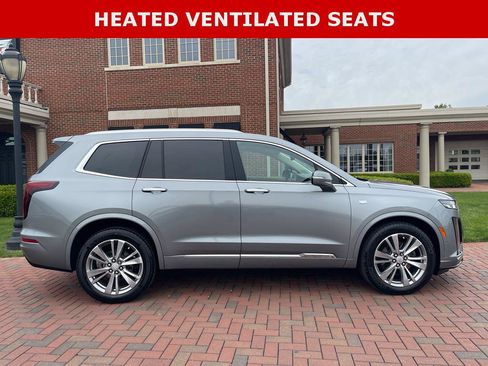 Used 2024 Cadillac XT6 Premium Luxury w/ Technology Package AWD/4WD image 7