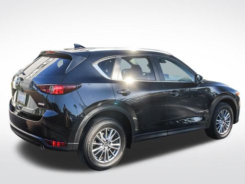 Used 2017 MAZDA CX-5 Touring image 9