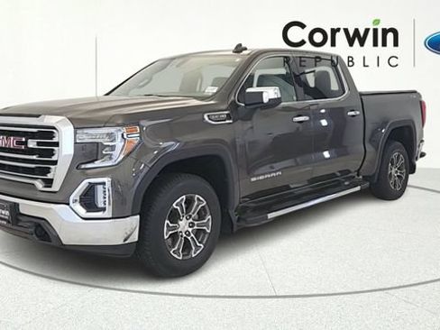 Used 2019 GMC Sierra 1500 SLT w/ X31 Off-Road Package AWD/4WD image 3