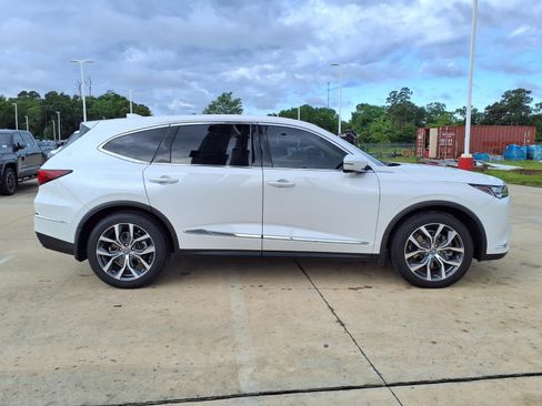 Used 2024 Acura MDX FWD w/ Technology Package image 5