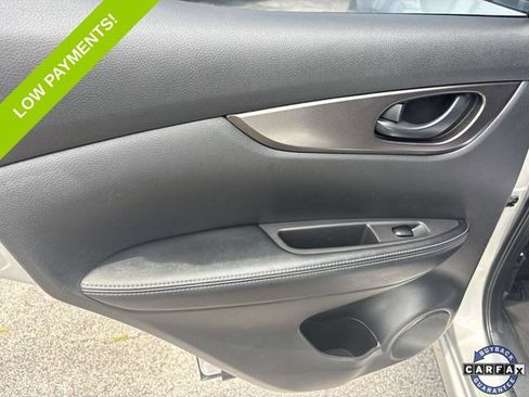 Used 2020 Nissan Rogue Sport S w/ Appearance Package FWD image 18