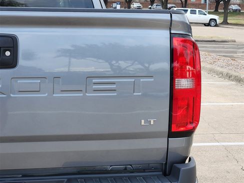 Used 2022 Chevrolet Colorado LT w/ Fleet Safety Package image 16