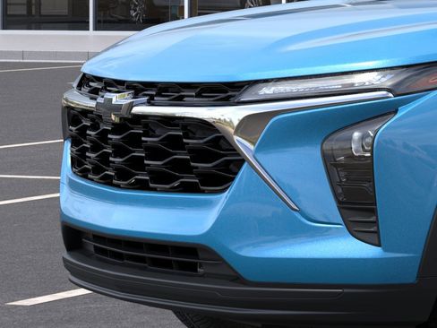 New 2026 Chevrolet Trax LS w/ LS Convenience Package FWD image 56