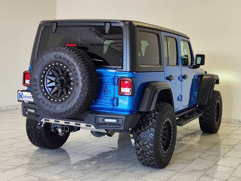 Used 2024 Jeep Wrangler Unlimited Sport AWD/4WD image 7