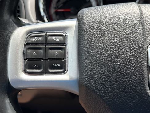 Used 2019 Dodge Grand Caravan GT image 14