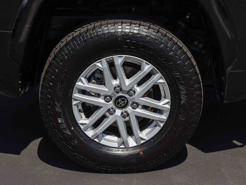 Used 2024 Toyota Tundra SR5 w/ TRD Sport Package AWD/4WD image 9