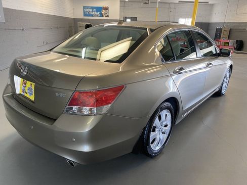 Used 2010 Honda Accord EX-L image 6
