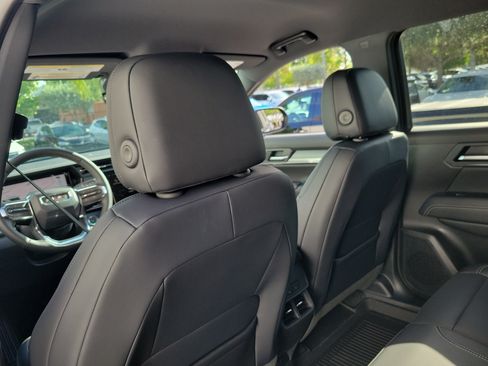 New 2027 GMC Terrain Elevation w/ Elevation Premium Package FWD image 14