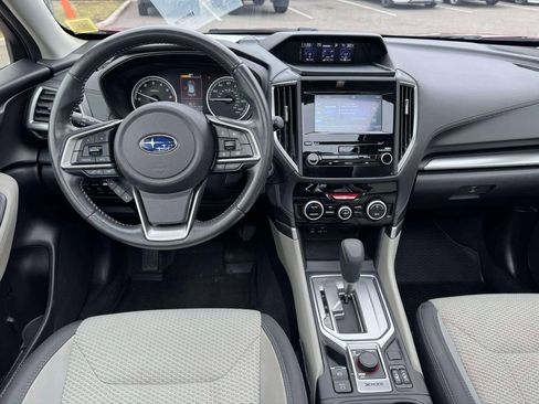 Used 2020 Subaru Forester Premium image 17