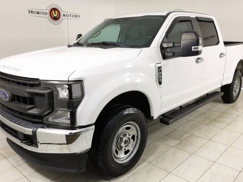 Used 2020 Ford F250 XL w/ STX Appearance Package image 5