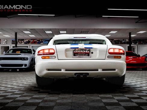Used 1996 Dodge Viper RT/10 image 23