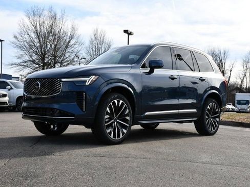 New 2026 Volvo XC90 B6 Ultra w/ Protection Package AWD/4WD image 3