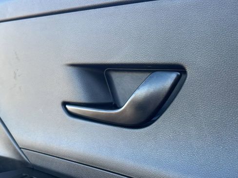 Used 2025 Hyundai Kona SEL image 13