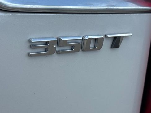 Certified 2025 Cadillac XT6 Luxury image 35