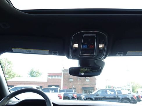Used 2024 Jeep Grand Cherokee Altitude AWD/4WD image 42