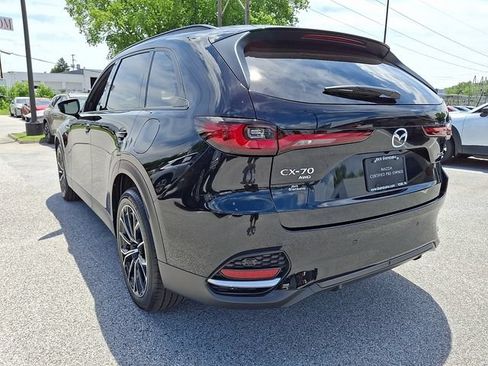 Certified 2025 MAZDA CX-70 Plug-In Hybrid w/ Premium Plus AWD/4WD image 5