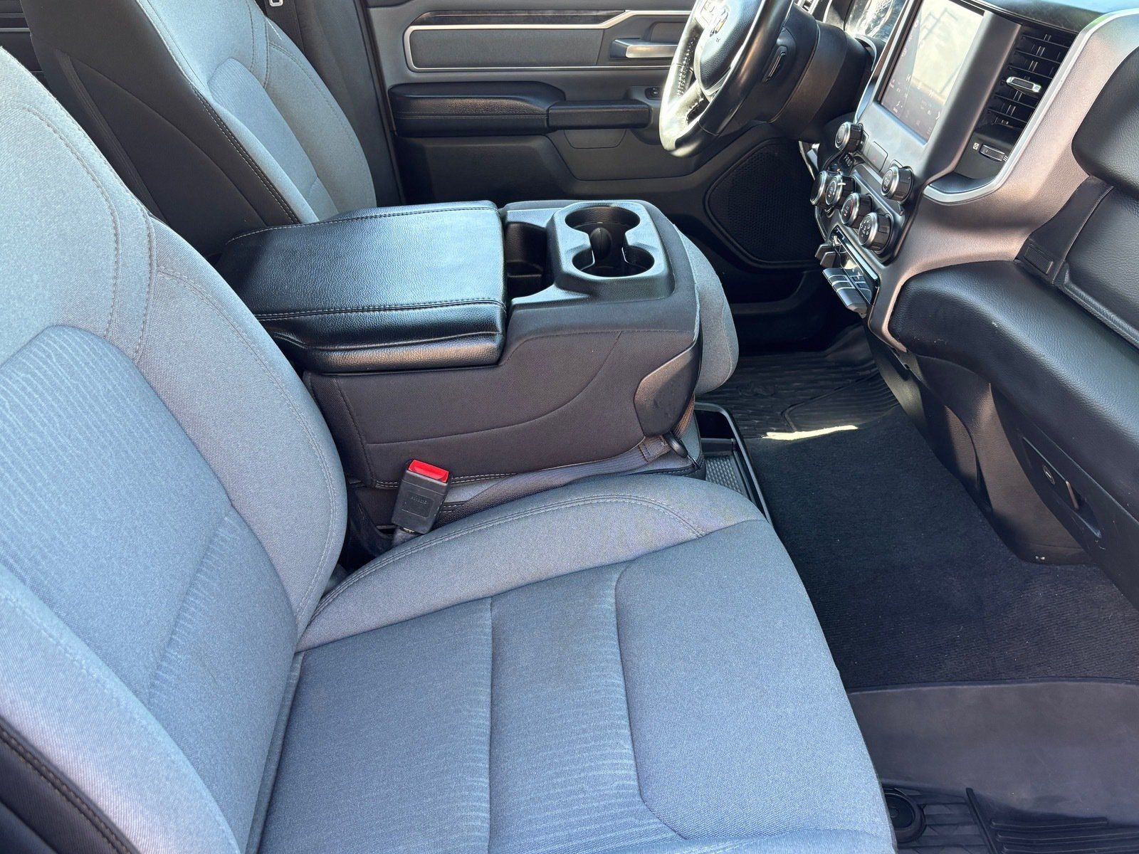 Used 2022 RAM 1500 Lone Star AWD/4WD image 30