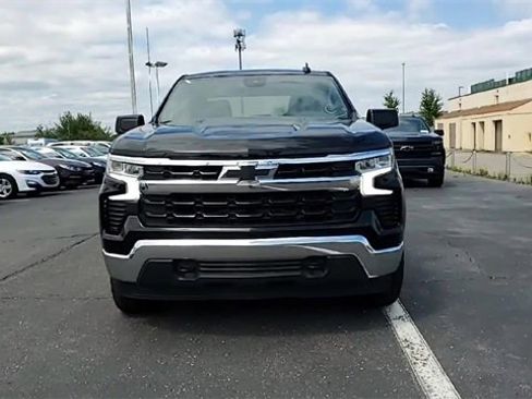 Certified 2024 Chevrolet Silverado 1500 LT image 9