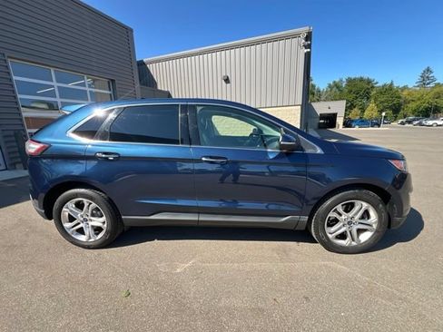 Used 2017 Ford Edge Titanium w/ Equipment Group 301A AWD/4WD image 4